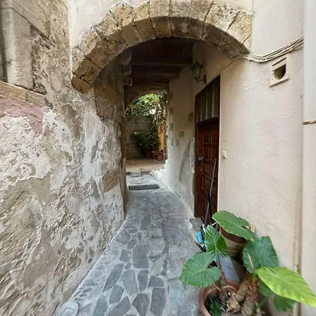 Casa Argirenia - Venetian Mansion In Old Harbour