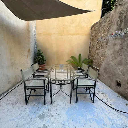 Casa Argirenia - Venetian Mansion In Old Harbour *